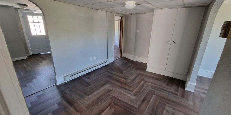 West Pittston Apartment: 145-147 Elm St