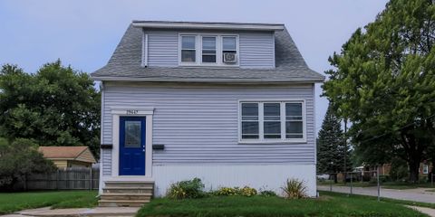 Kelly-Road-2.jpg