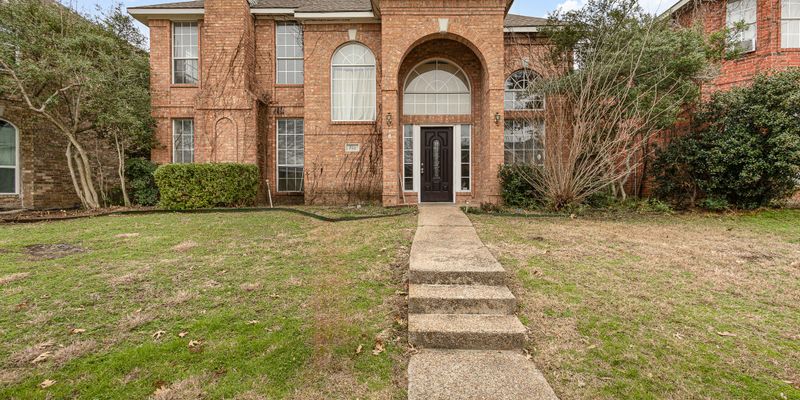 Allen House: 704 White Oak St