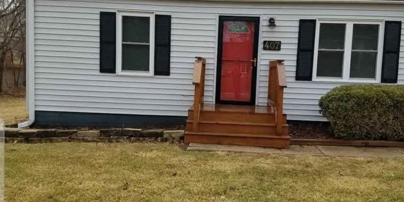 Des Moines House: 407 Hart Ave.