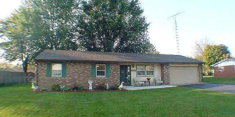 Columbus House: 5663 E Karlsway Dr