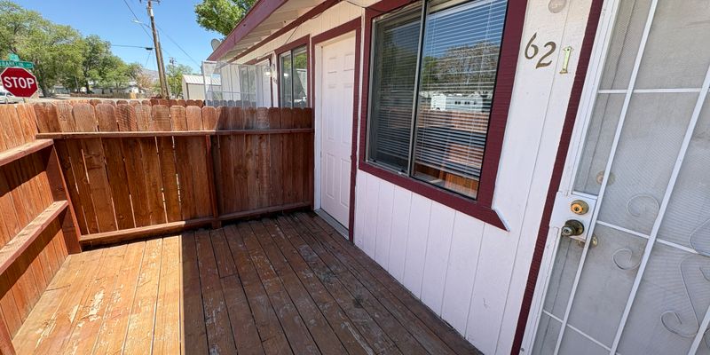 Lovelock Apartment: 635 Franklin Ave