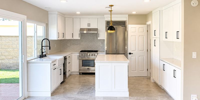 Huntington Beach House: 9021 Hyde Park Dr