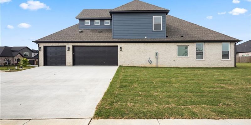 Centerton House: 1241 Mammoth St