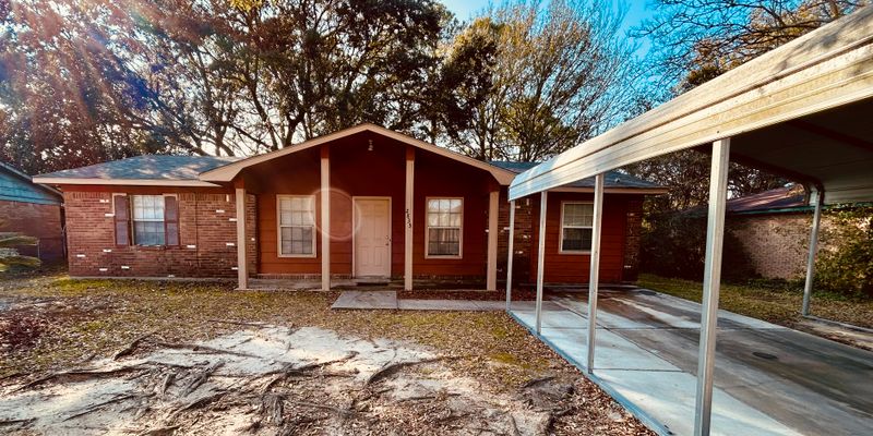 Gautier House: 2835 Wood Lane Dr.