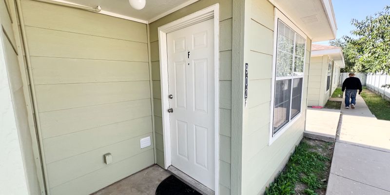 Big Spring Apartment: 902 Scurry Street
