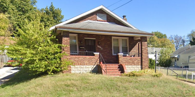St. Louis House: 2409 Shannon Ave
