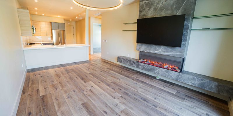 Clayton Apartment: 1026 Oak Street