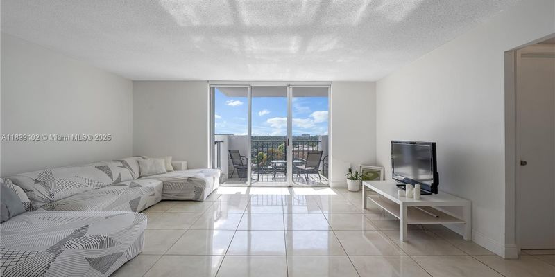 Aventura Condo: 2750 NE 183rd St