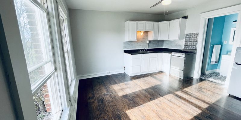 New Castle Apartment: 1803 Harlansburg Rd