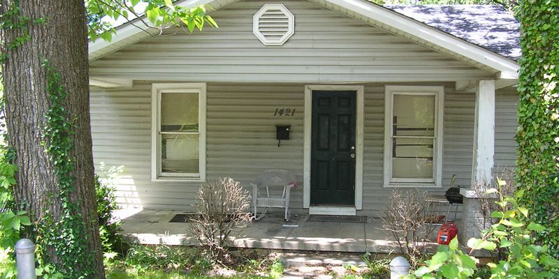 Bowling Green House: 1421 Stubbins St