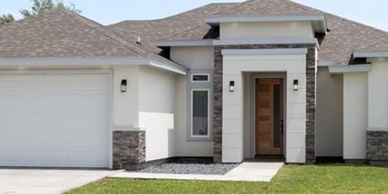 La Feria House: 113 Hope Dr