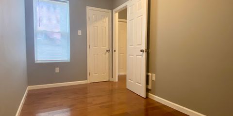 22 925 N Markoe St 01_29.jpg
