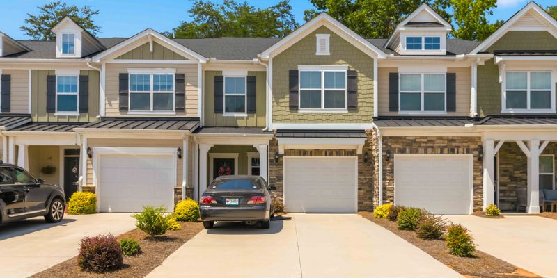 Greenville House: 337 Nettle Ln