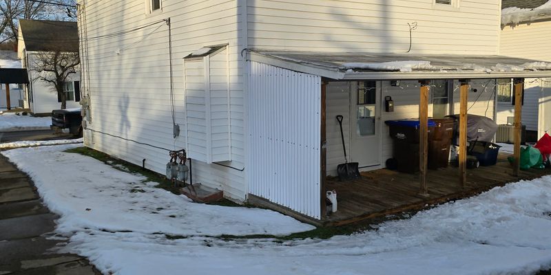 Titusville Apartment: 301 Bank Street