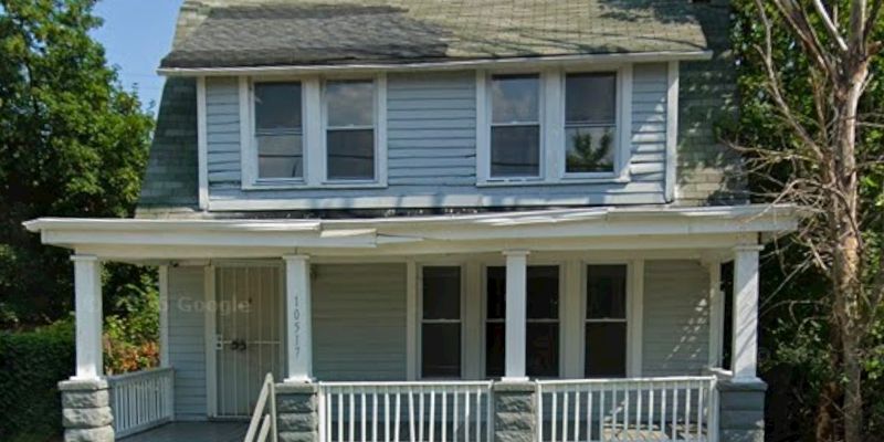 Cleveland House: 10517 Elk Ave