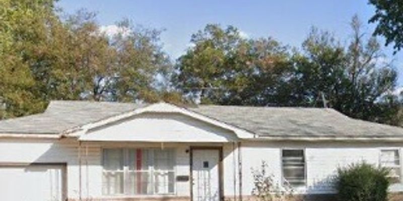 Tecumseh House: 801 Kimberly