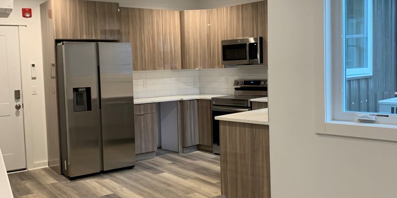 Peekskill Apartment: 108 North Division Street