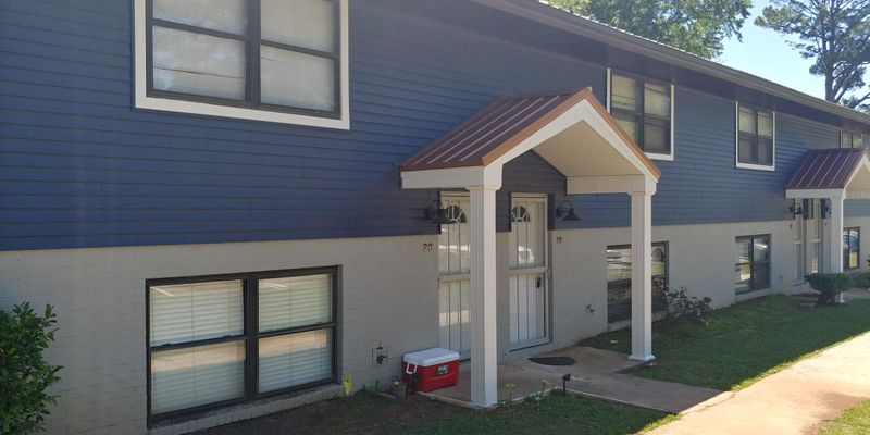 Montevallo Apartment: 195 Overland Rd