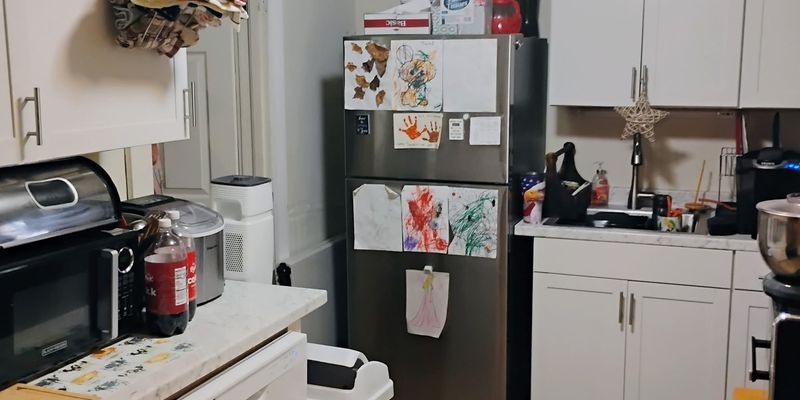 Christiansburg House: 450 Stuart St