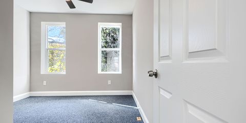 2004 Homewood Ave (22).jpg 2004 Homewood Ave (22).jpg