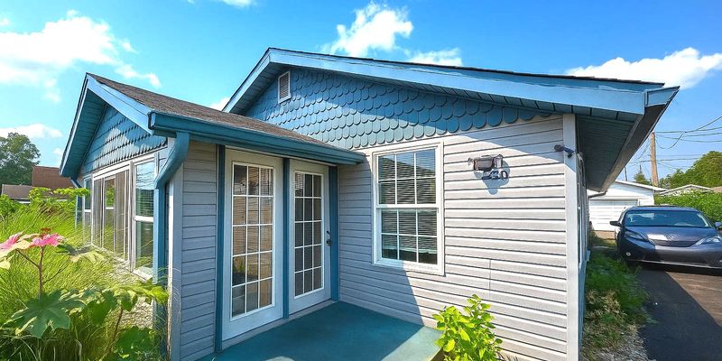 Indianapolis House: 3030 Mars Hill St