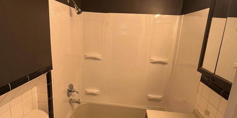 Louisville Apartment: 4327 S 2nd St