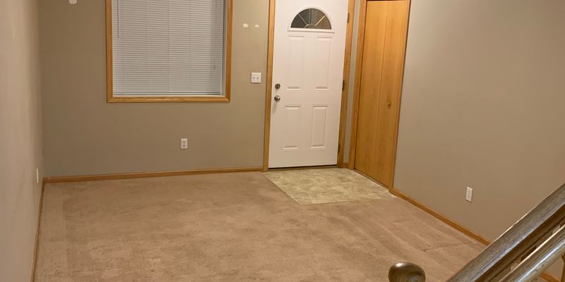 Maple Lake House: 636 Danielson Court