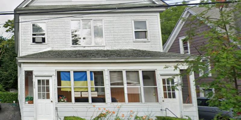 Syracuse Apartment: 154 Liberty St