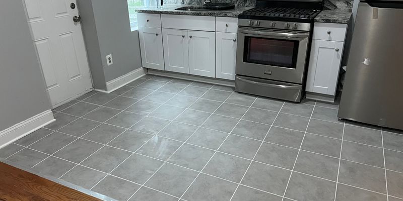 Baltimore House: 400 N Loudon Ave