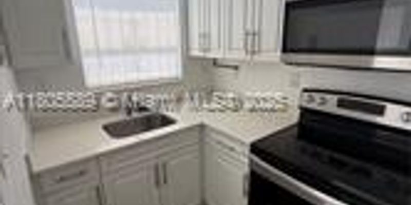 Miami House: 8463 NW 4th Ct # 8463