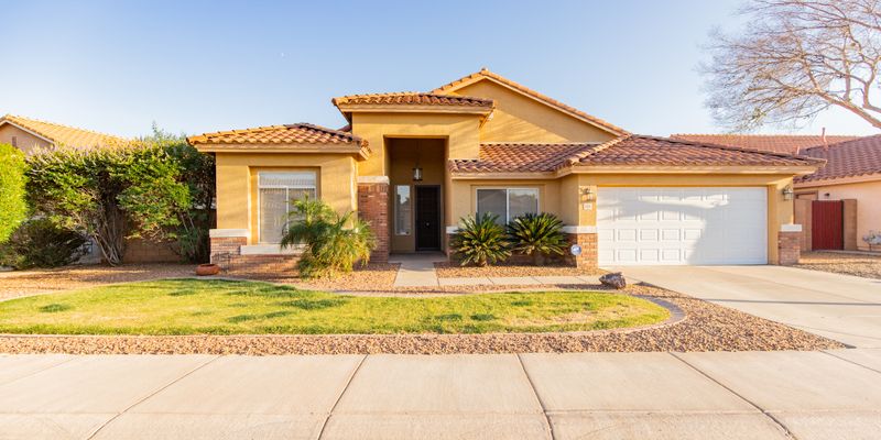 Chandler House: 6929 W Monterey St