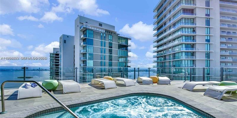 Miami Apartment: 501 NE 31st St