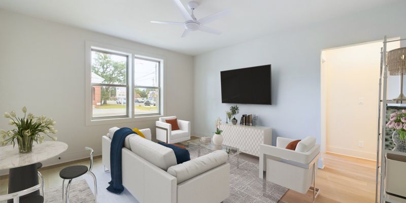 Pensacola Apartment: 2 E Sunset Ave