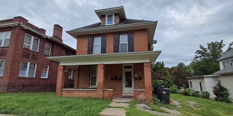 Saint Joseph Apartment: 3012 Felix St