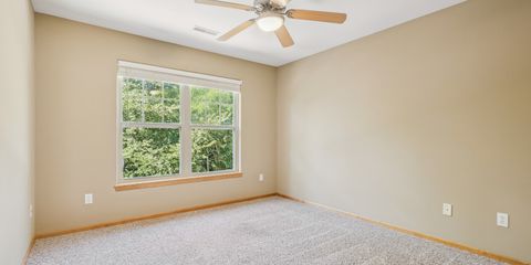 19-155 1894_N_Dubuque_Rd.jpg