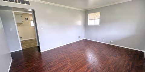 14275Leonard - 3.jpeg