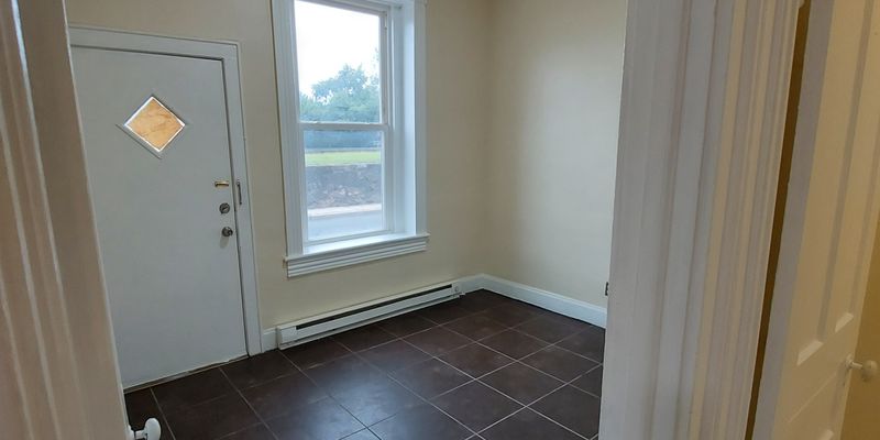 Phillipsburg Apartment: 21 N Main St