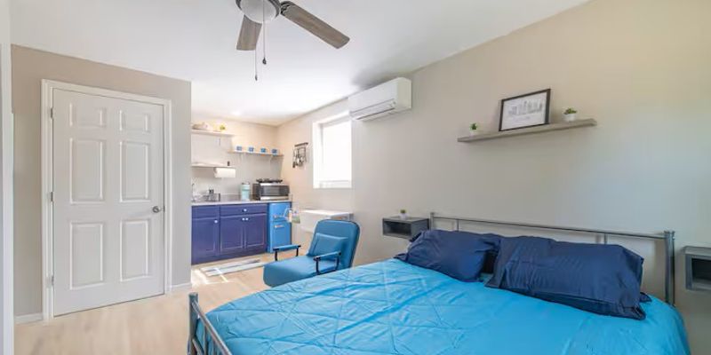 Concord House: 307 Confederate Ave SW