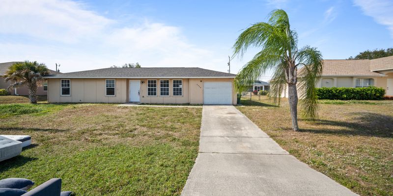 Cape Coral House: 2028 NE 17th Pl