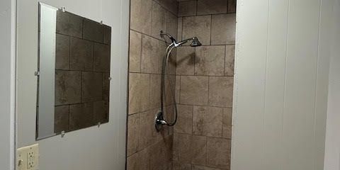 Den Bath.jpg