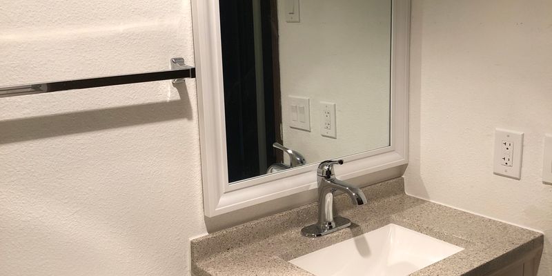 Portland Condo: 9380 Southwest 80th Avenue