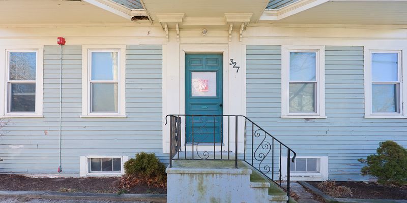 Bristol Apartment: 327 High Street