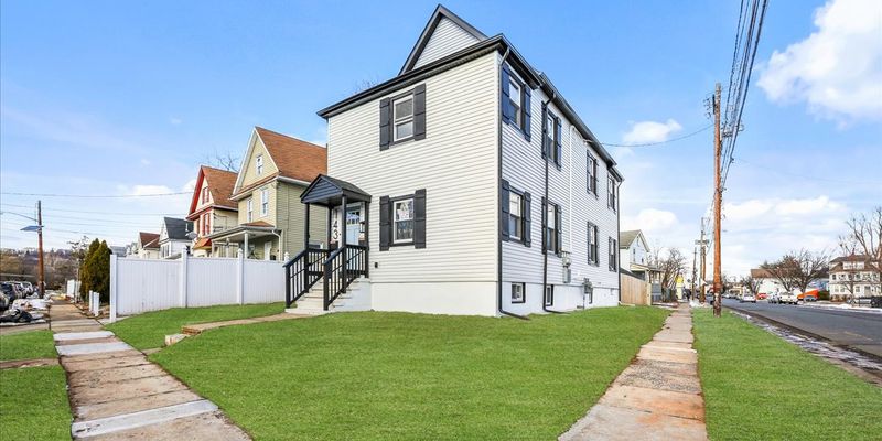 Plainfield Apartment: 143 Johnston Ave