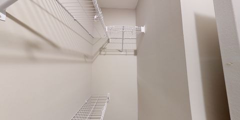 1016-Moen-Loop-Myrtle-Master-Closet (1).jpg