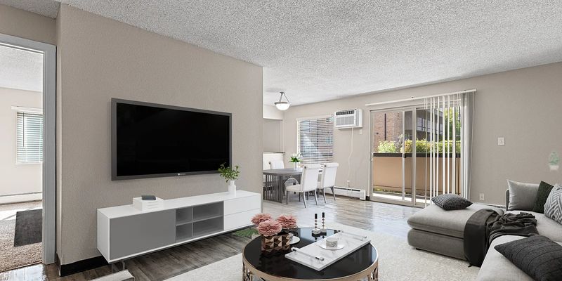 Denver House: 1150 S Birch St