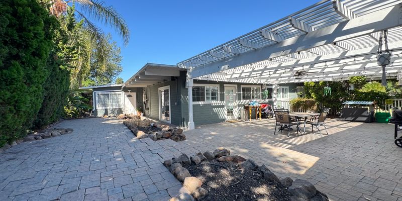Concord House: 3778 Marice Ct