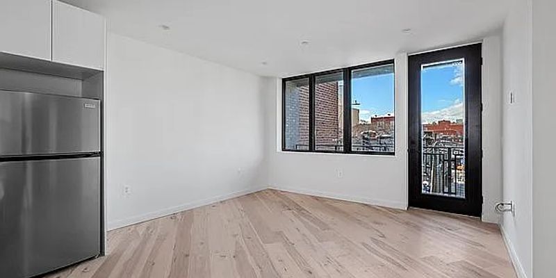 New York House: 400 E 56th St