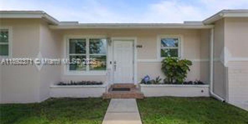 Miami House: 1468 NE 118th St