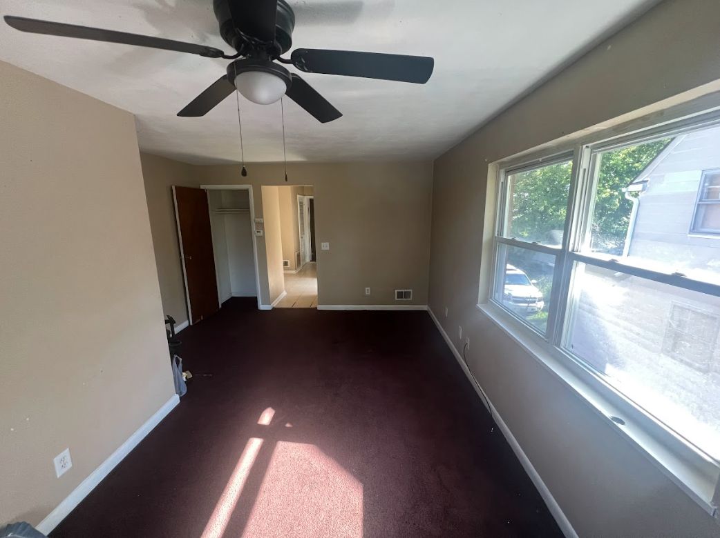 57 Pointview Ave D photo 2